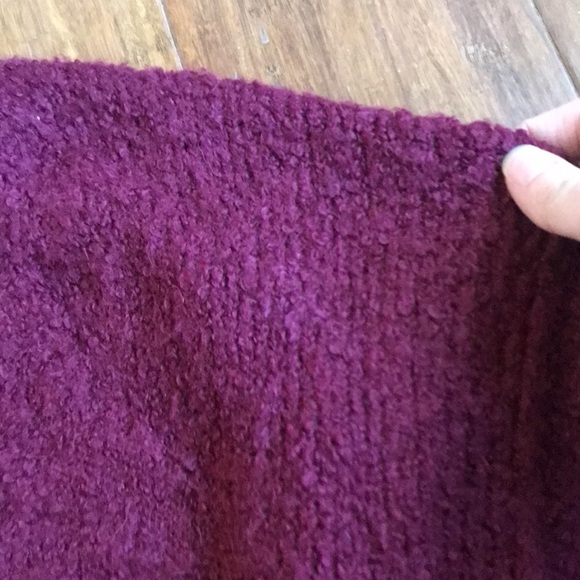 EVEREVE Free People maroon oversized v neck sweater Small - Picture 2 of 4